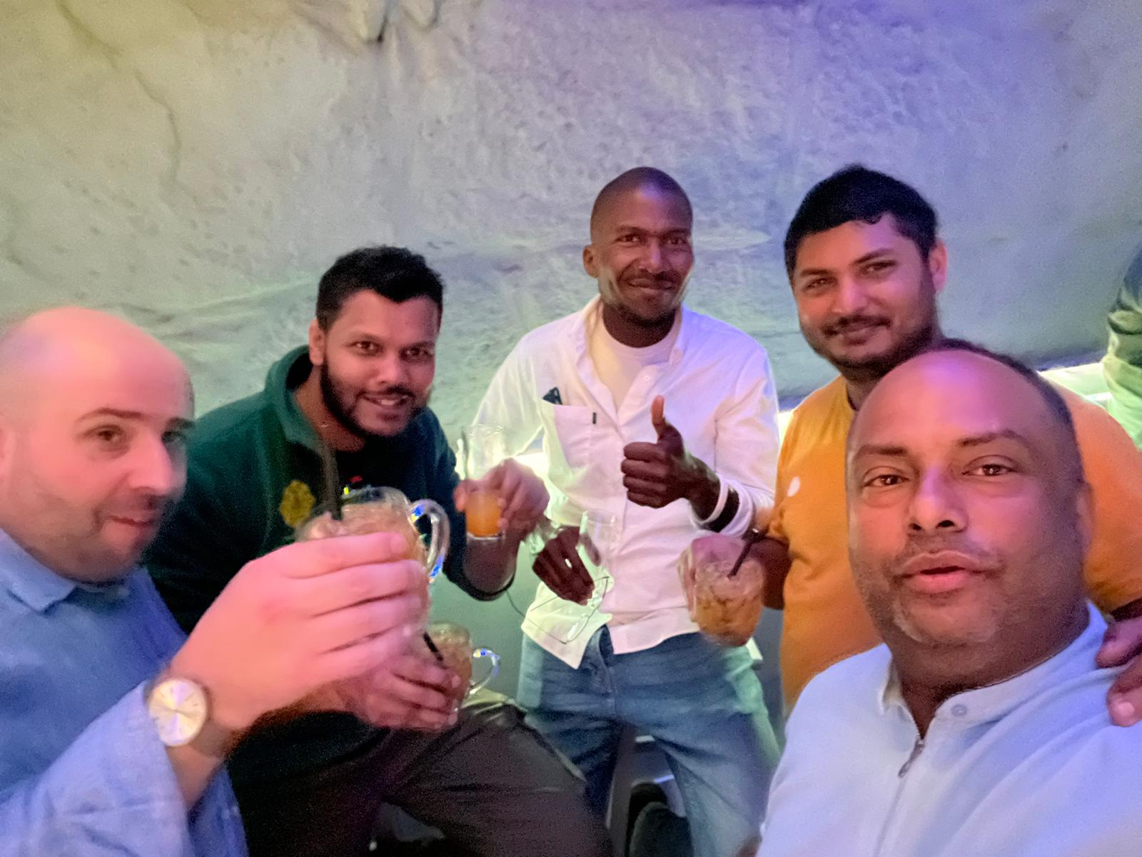 porto-team-drinks2.jpg